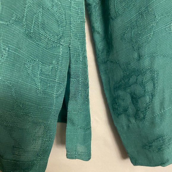 J.H. Collectibles Long Sleeve Green Blouse M NWT - Picture 7 of 9